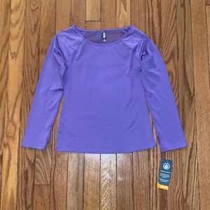 Small MTA Sport long sleeve active shirt